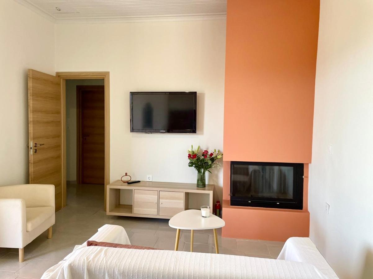 Agrothi Guest House Marathopoli Ngoại thất bức ảnh